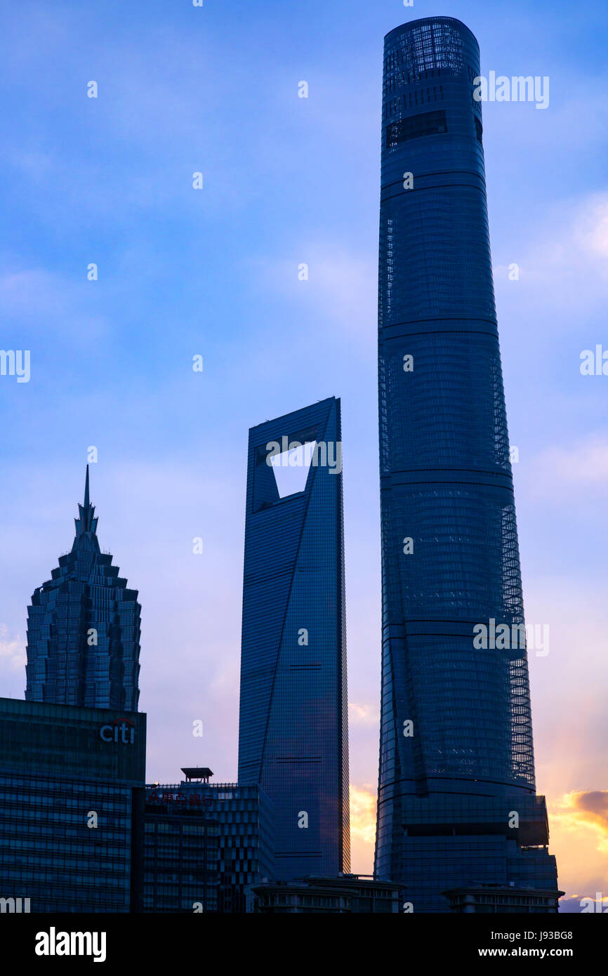 Shanghai skyline at dawn, Lujiazui, China Stock Photo