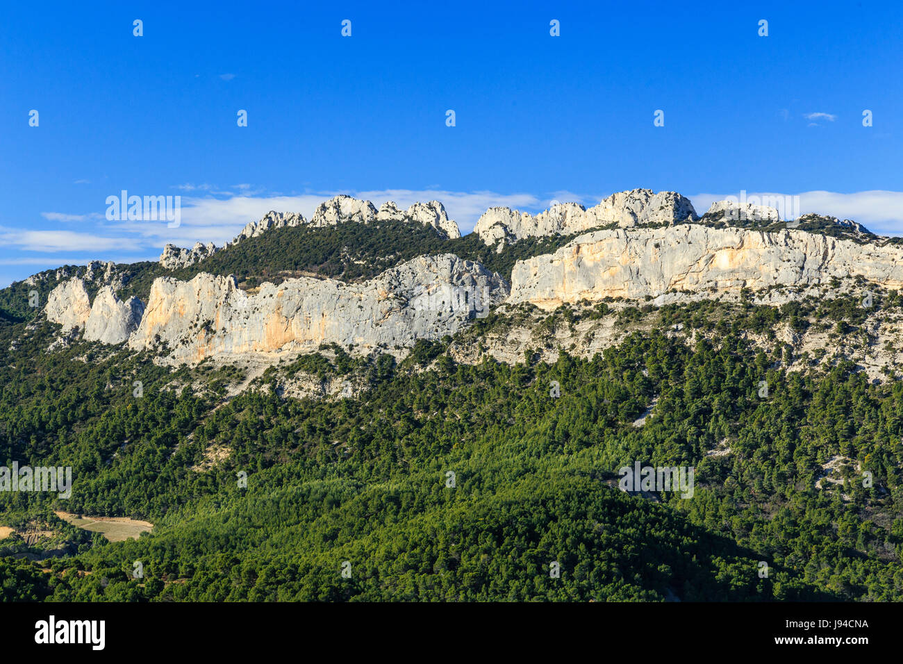 France, Vaucluse, La Roque-Alric, the Dentelles de Montmirail seen from the village Stock Photo