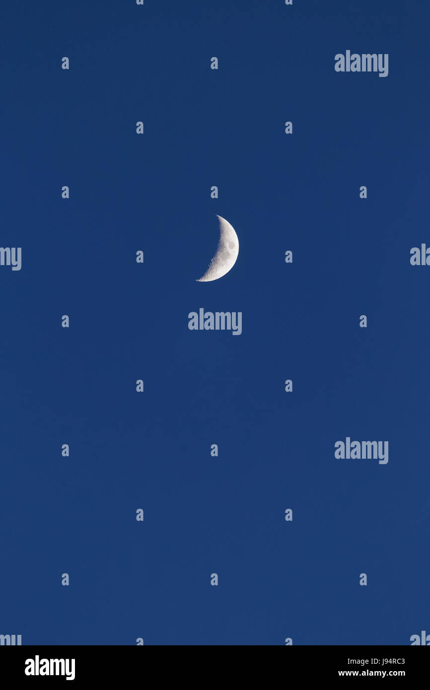 Waxing crescent hires stock photography and images Alamy