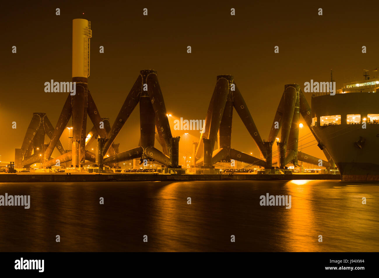 environment, enviroment, industry, night photograph, harbor, harbours, Stock Photo