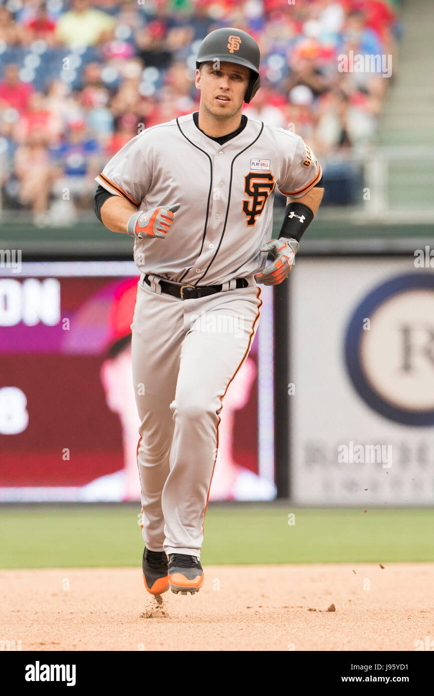 Philadelphia, Pennsylvania, USA. 4th June, 2017. San Francisco Giants' Buster Posey (28) runs the bases on a home run by Brandon Crawford during the MLB game between the San Francisco Giants and Philadelphia Phillies at Citizens Bank Park in Philadelphia, Pennsylvania. The Philadelphia Phillies won 9-7. Christopher Szagola/CSM/Alamy Live News Stock Photo