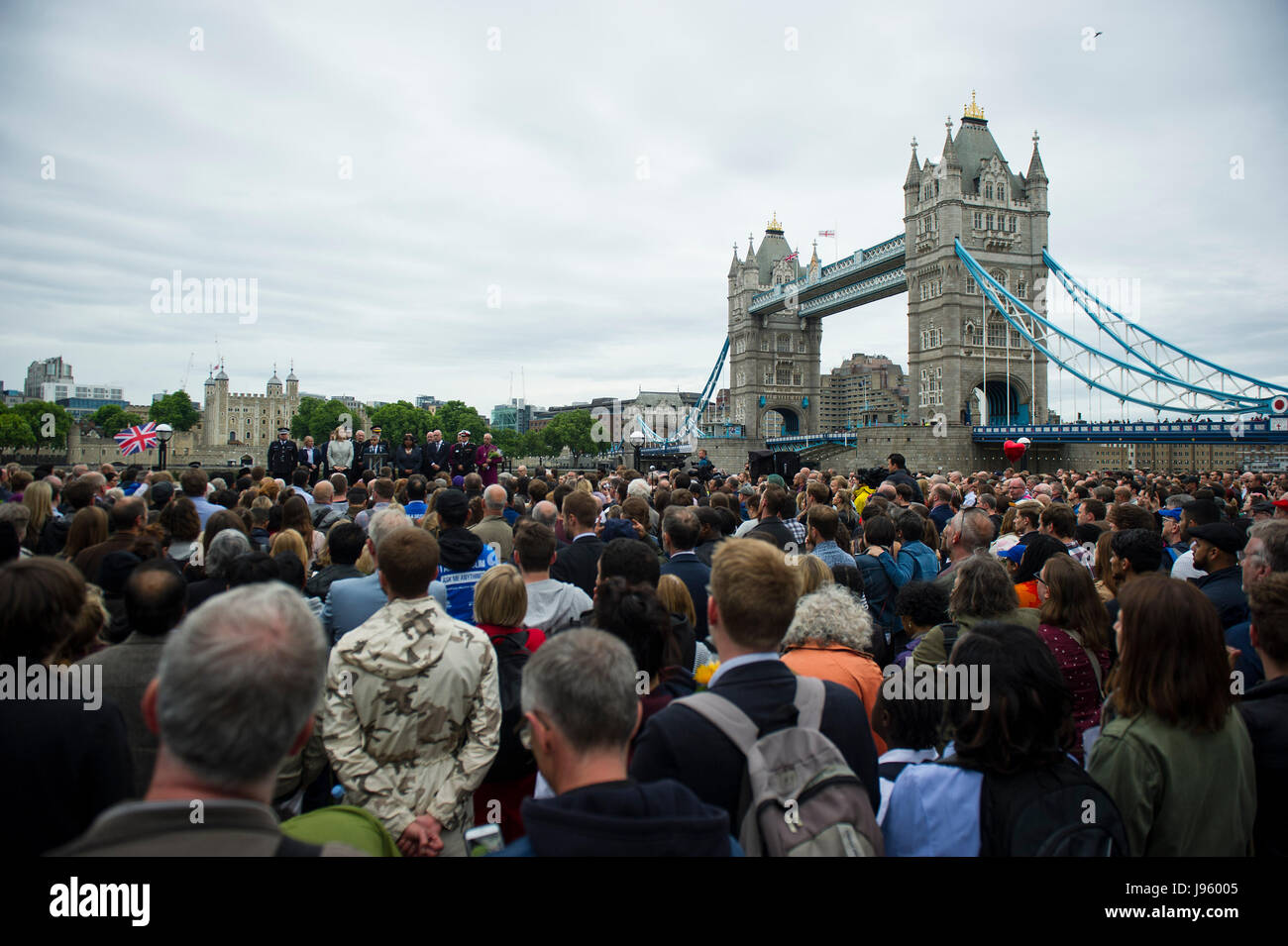 London, UK. 5th June, 2017. People take part in a mourning for the victims of the London Bridge attack in London, Britain, on June 5, 2017. The London Bridge attack occured on Saturday claimed seven lives and injured 48 others. Credit: Xinhua/Alamy Live News Stock Photo