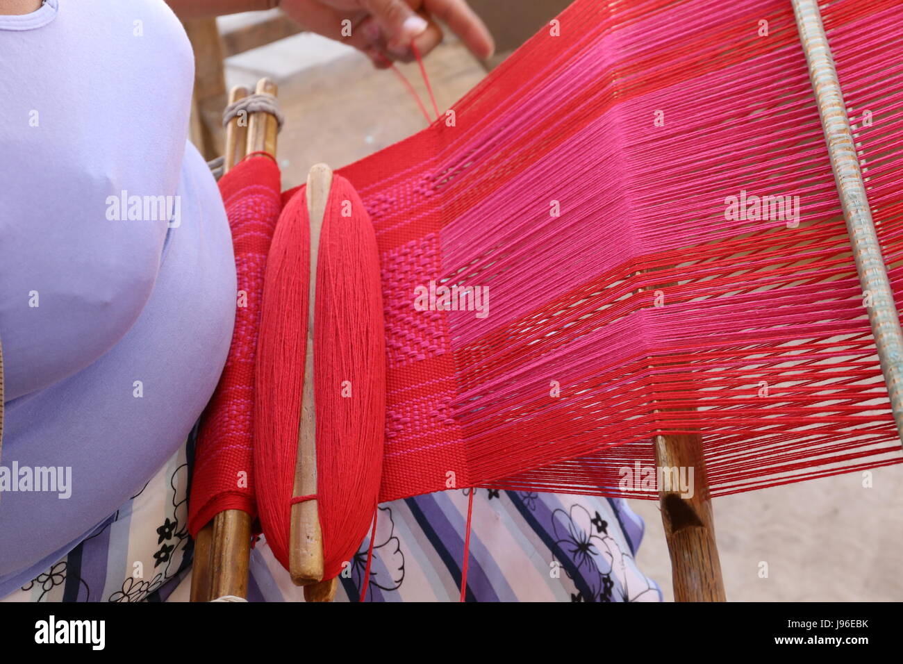 A Woman ist weaving near Oaxaca Stock Photo Alamy