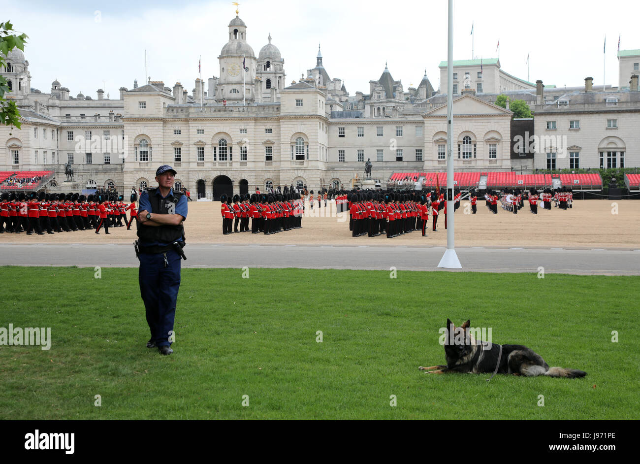 Members of the Household Division rehearse Trooping the Colour in London on 31 May 2017. The ceremony for the Queen’s birthday is on 17 June Stock Photo