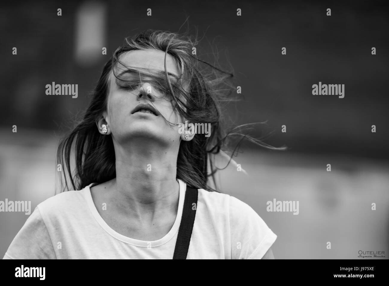 Struggling with wind hi-res stock photography and images - Alamy