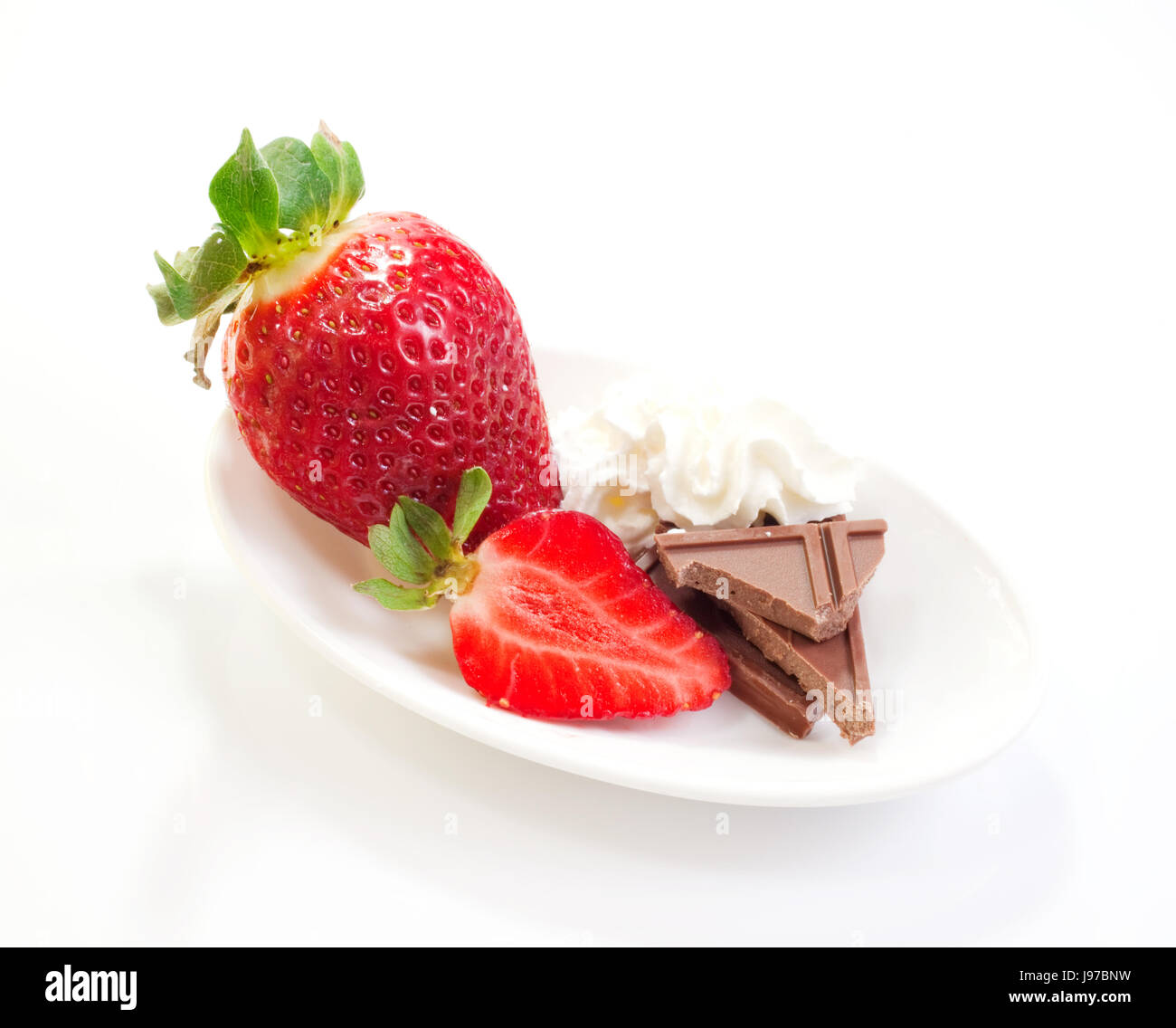 progenies, fruits, fruit, cream, calories, berry, strawberries, dessert
