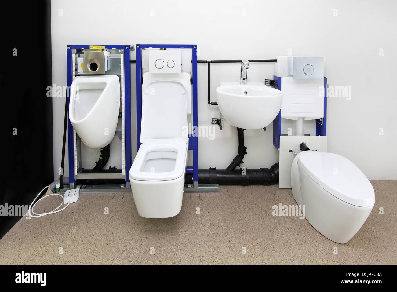 Bathroom fittings hi-res stock photography and images - Page 3 - Alamy