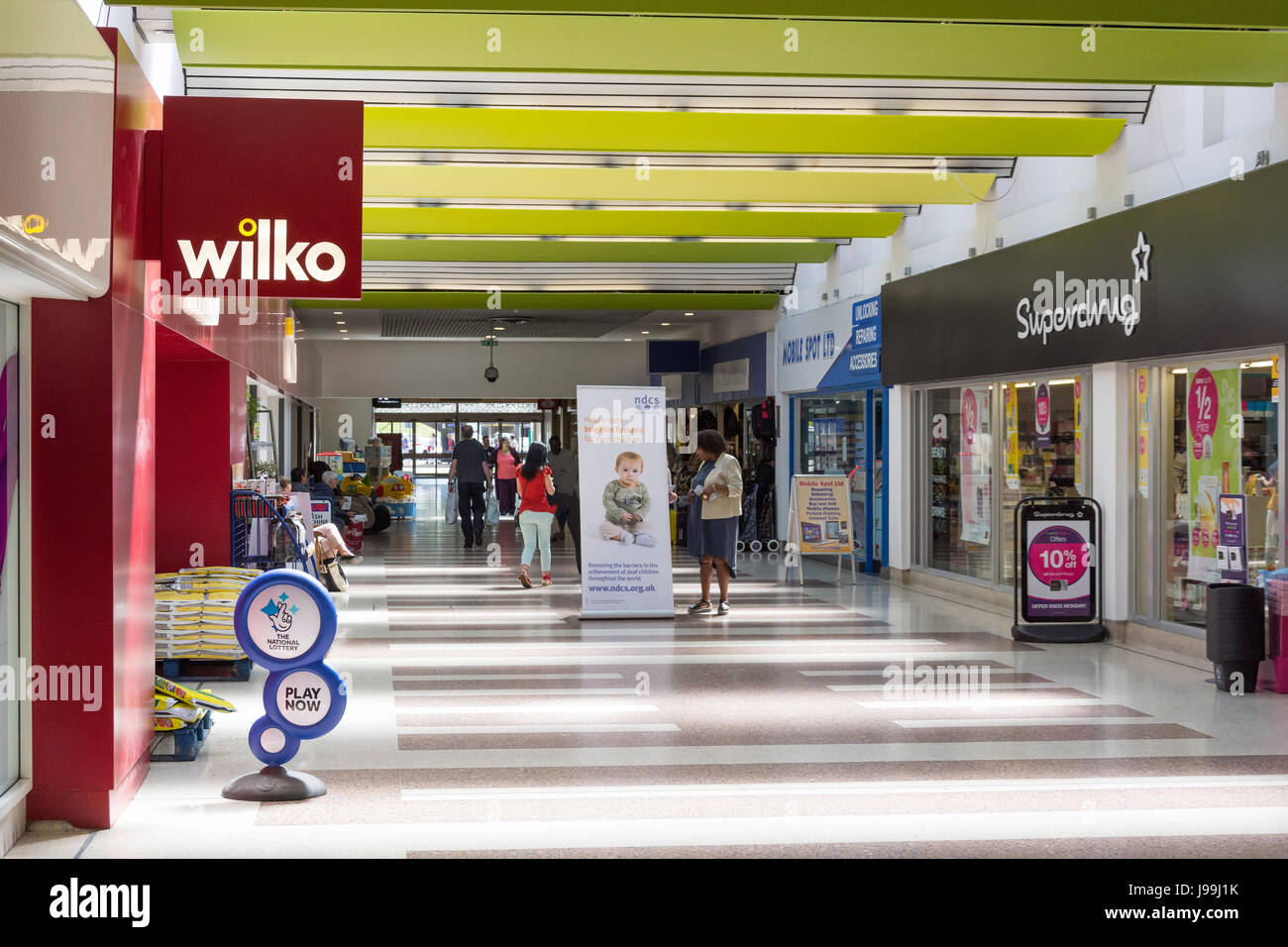 Farnborough town centre hires stock photography and images Alamy