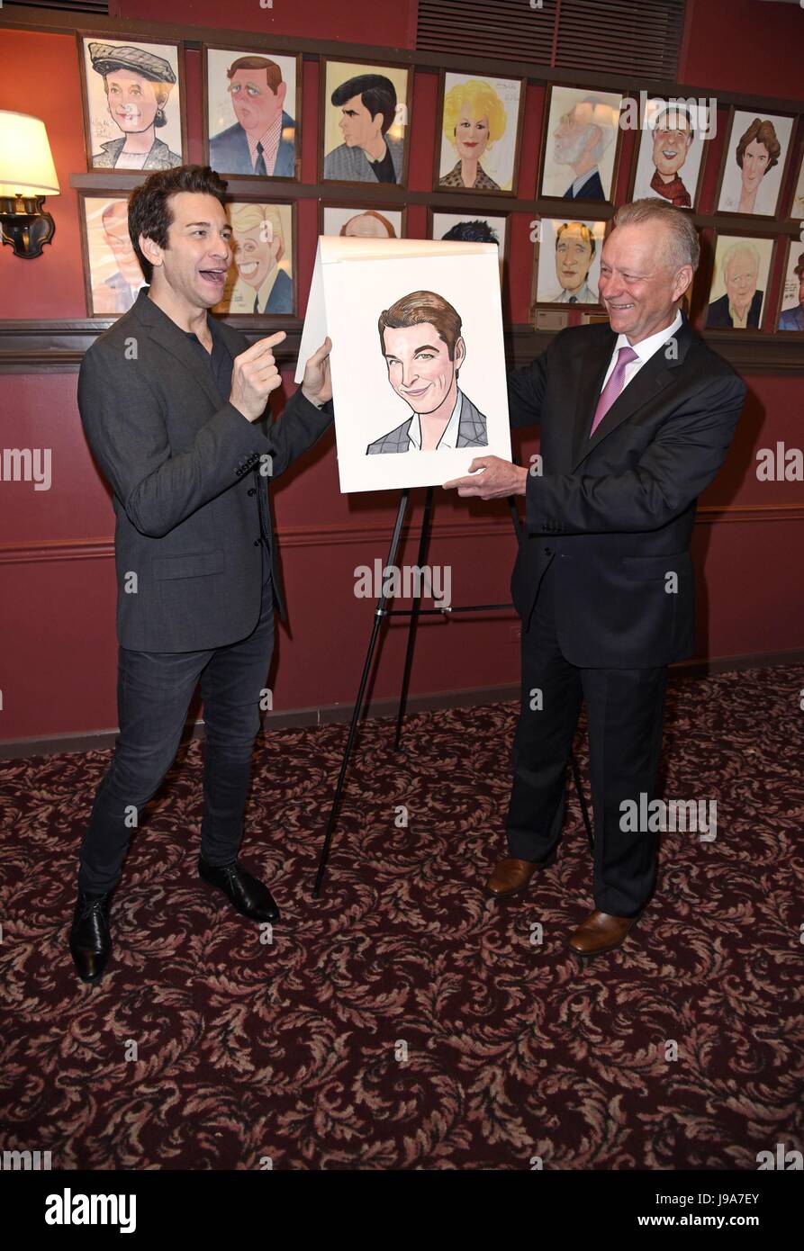 New York, NY, USA. 31st May, 2017. Andy Karl, Max Klimavicius at a public appearance for Andy Karl Honored With A Sardi's Portrait, Sardi's, New York, NY May 31, 2017. Credit: Derek Storm/Everett Collection/Alamy Live News Stock Photo