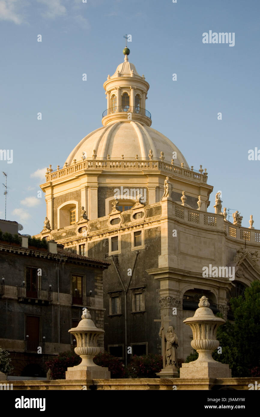 church, cathedral, dome, style of construction, architecture
