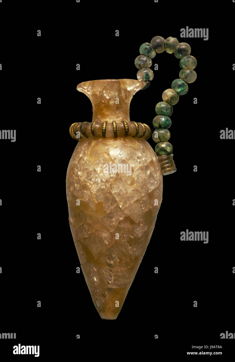 Rhyton rock crystal hi-res stock photography and images - Alamy