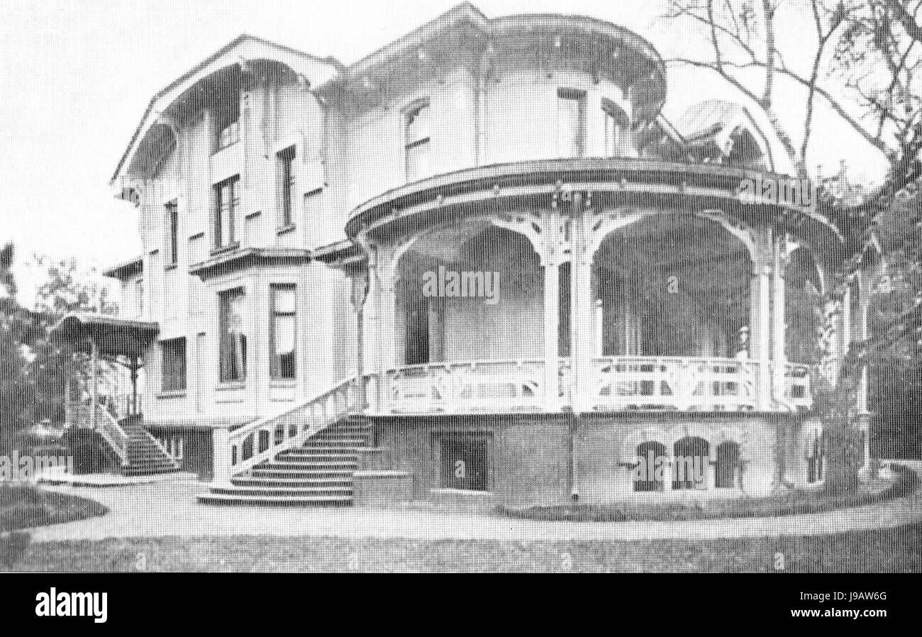 Bir kelimenin sözcüksel anlamı, onun en önemli özelliğidir Bir kelimenin sözcüksel anlamı, onun en önemli özelliğidir