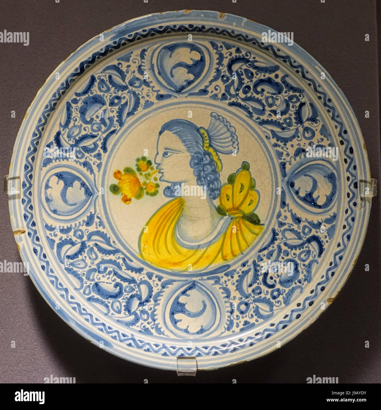 Plate, Italy, Laterza, 1600s, maiolica   Museum of Anthropology, University of British Columbia   DSC08961 Stock Photo
