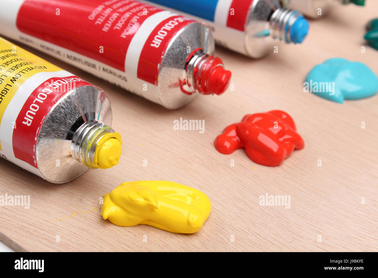 art, colour, wood, painting, tube, paint, tubes, artistic, wooden, color, Stock Photo