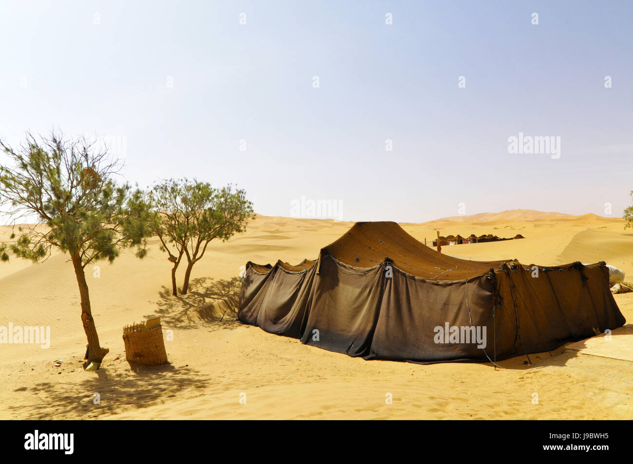 desert, wasteland, heat, morocco, tent, house, building, travel, at home  Stock Photo - Alamy