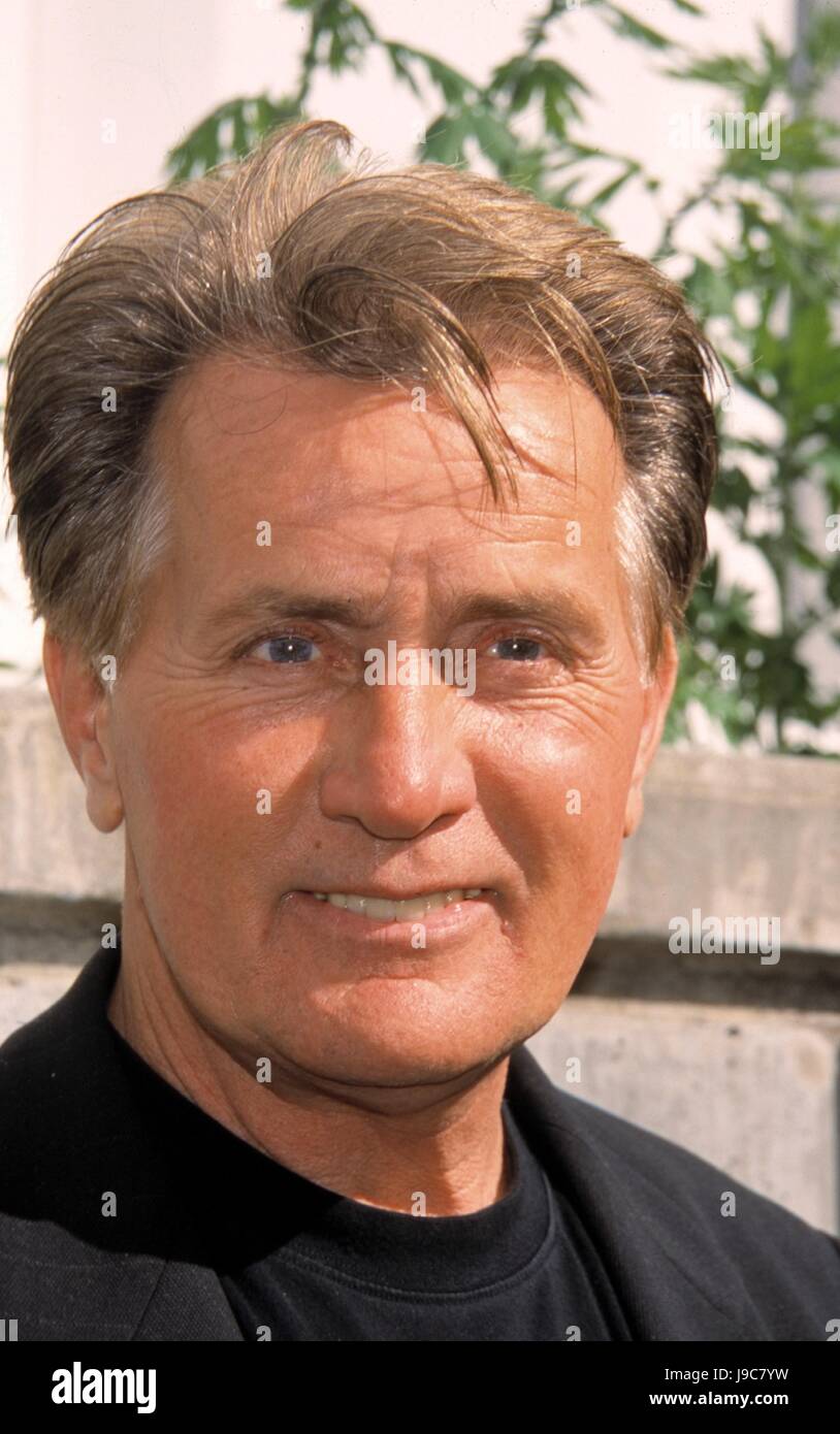 RTMcbride / MediaPunch  MARTIN SHEEN    5/17/99 WEST WING PRESS JUNKET NEW YORK CITY CREDIT ALL USES Stock Photo