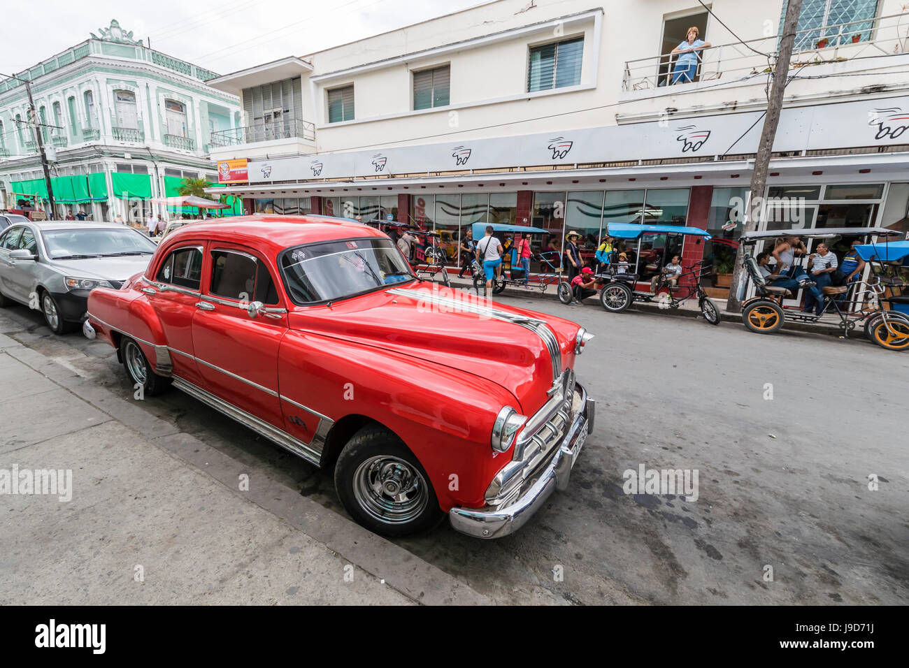 Classic 1950s Pontiac taxi, locally known as almendrones in the town of Cienfuegos, Cuba, West Indies, Caribbean Stock Photo