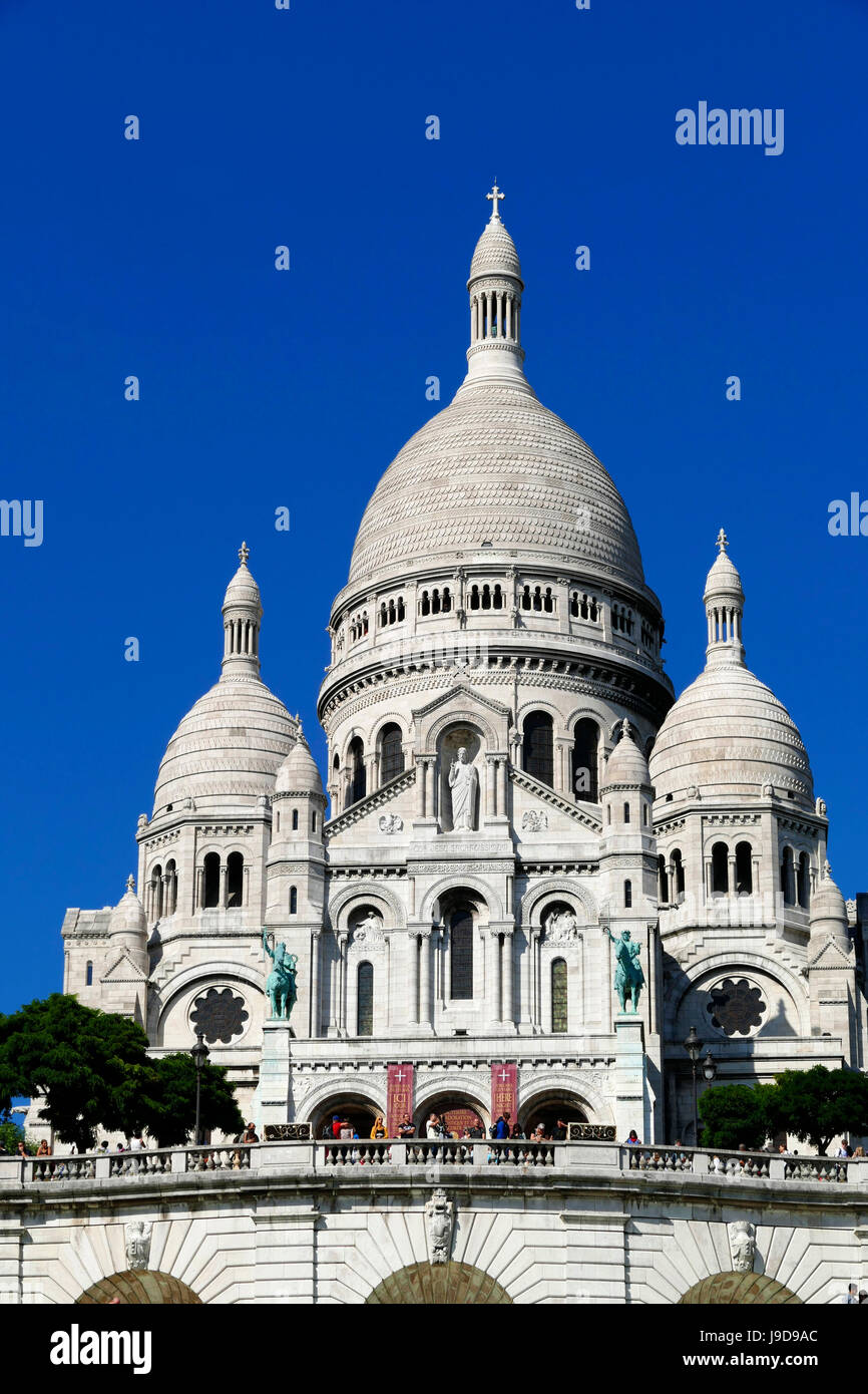 Sacre Coeur Basilica on Montmartre, Paris, France, Europe Stock Photo