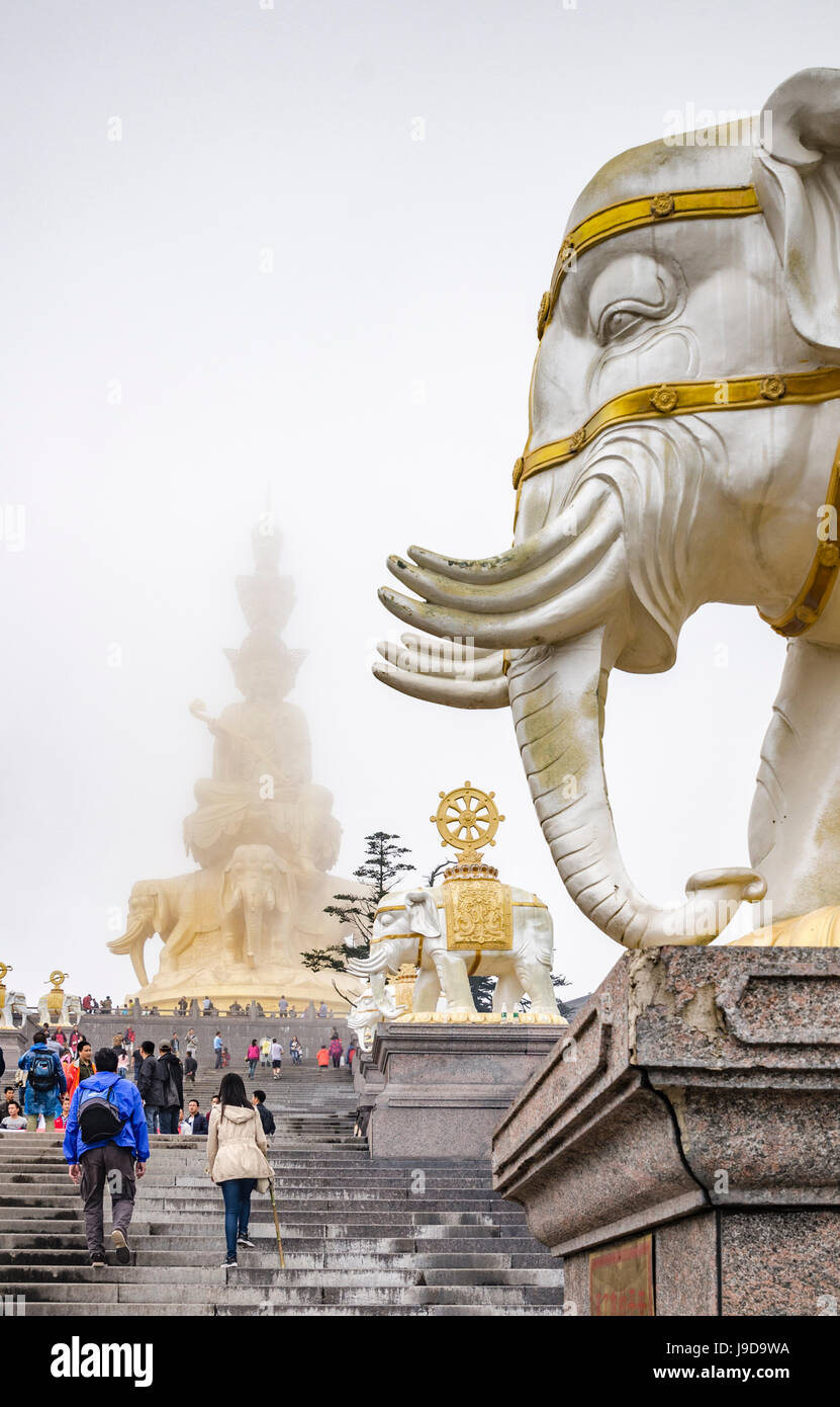 Massive statue of Samantabhadra at the summit of Mount Emei (Emei Shan), UNESCO, Sichuan Province, China, Asia Stock Photo
