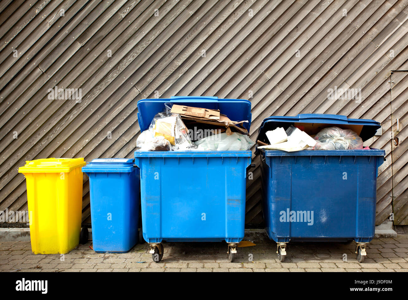 trash, wooden, rubbish, sweepings, waste, squandering, colour, garden, green, Stock Photo