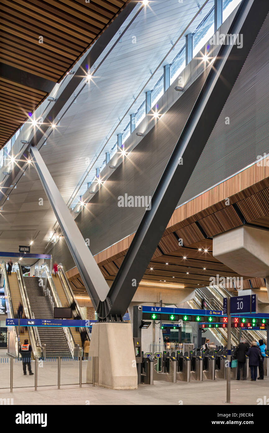 LONDON BRIDGE STATION Stock Photo - Alamy