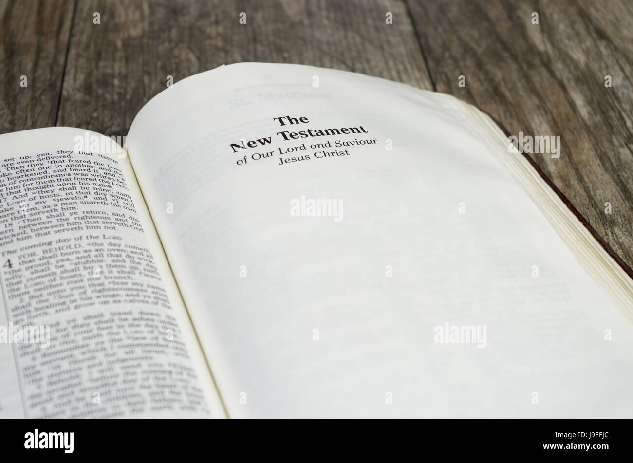 Title page for the New Testament in the Bible – King James Version Stock Photo