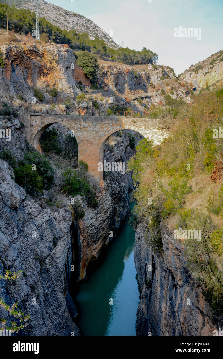 Bridge and ravine Stock Photo - Alamy