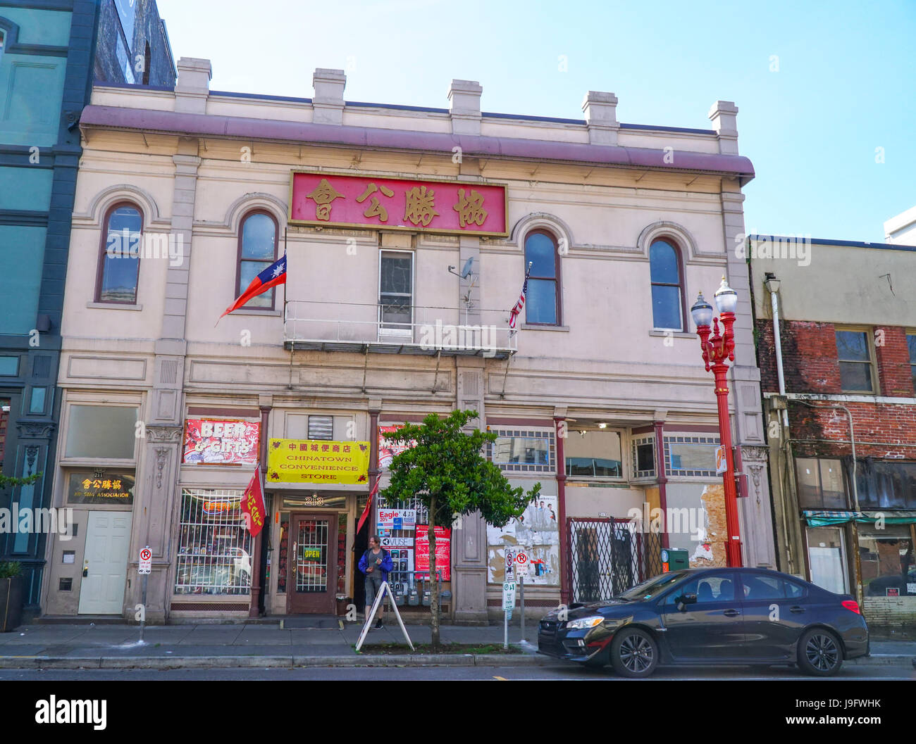Portland Chinatown shops PORTLAND OREGON APRIL 16, 2017 Stock