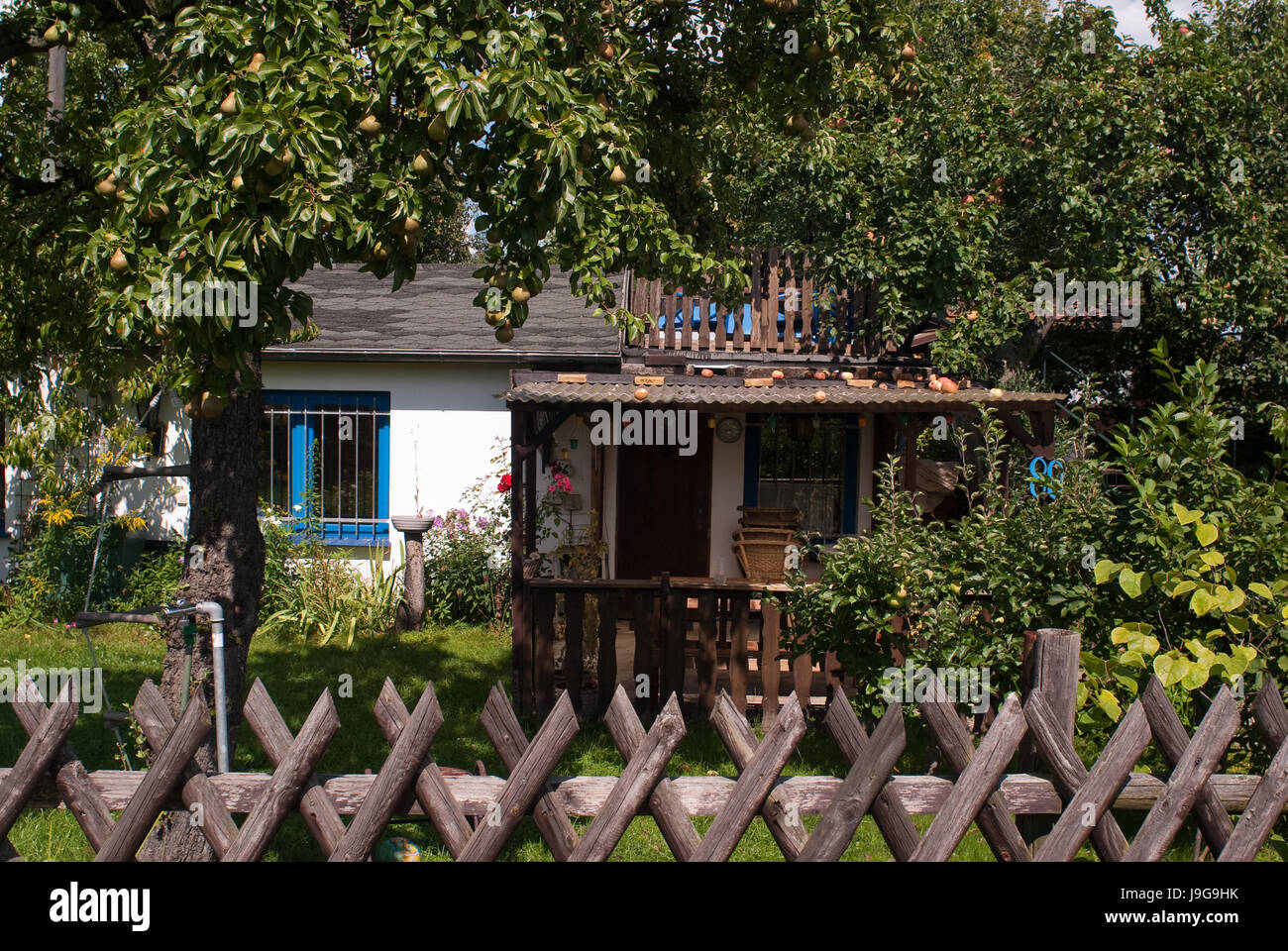 Schrebergarten laube hires stock photography and images Alamy