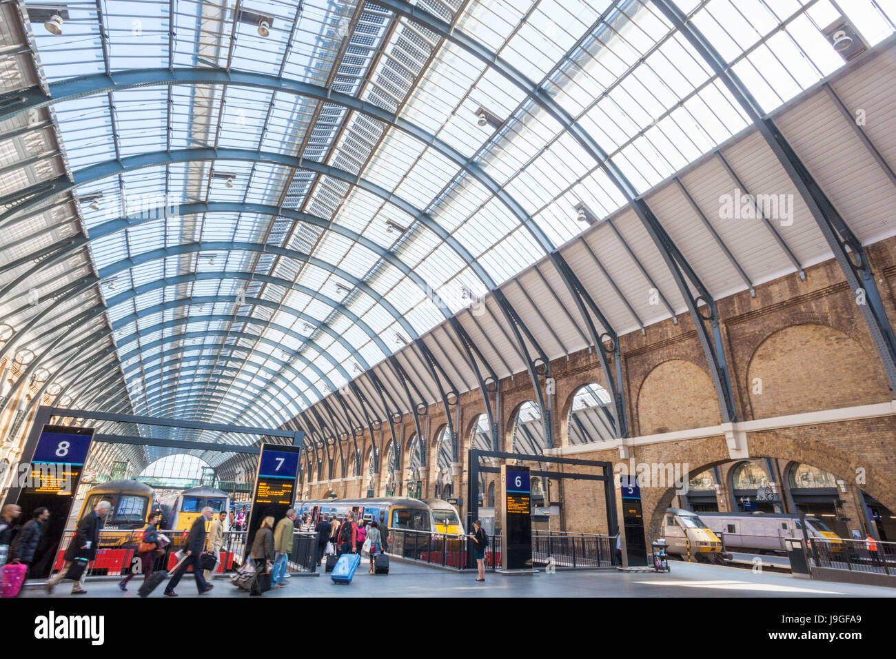 England, London, Kings Cross, Kings Cross Station, Platforms Stock