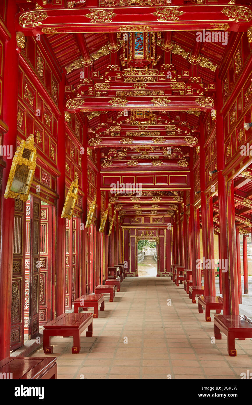 Corridor in the Forbidden Purple City, historic Hue Citadel (Imperial City), Hue, North Central Coast, Vietnam Stock Photo