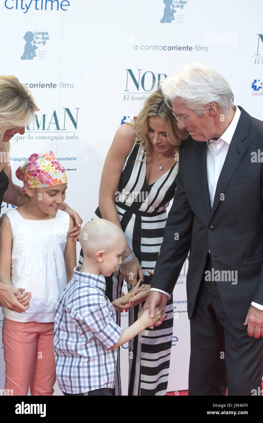 Madrid Spain 31st May 2017 Monica Esteban Alejandra Silva And Richard Gere With Cancer Children Attend The Norman El Hombre Que Lo Conseguia Todo Norman The Moderate Rise And Tragic Fall Of A