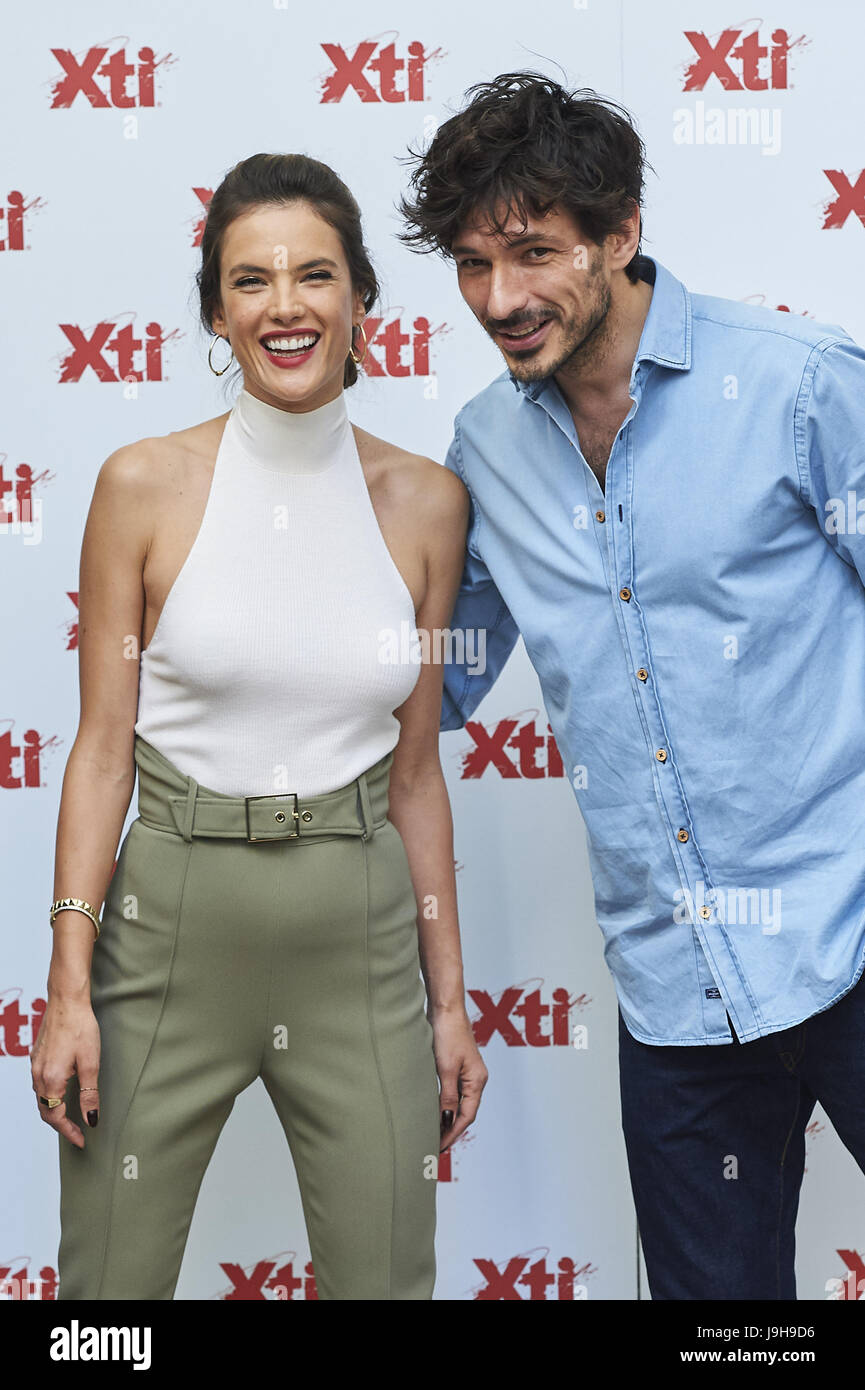 Madrid, Madrid, Spain. 2nd June, 2017. Alessandra Ambrosio, Andres  Velencoso presented Xti shoes 2017 summer collection at the Only You Hotel  on June 2, 2017 in Madrid, Spain. Credit: Jack Abuin/ZUMA Wire/Alamy