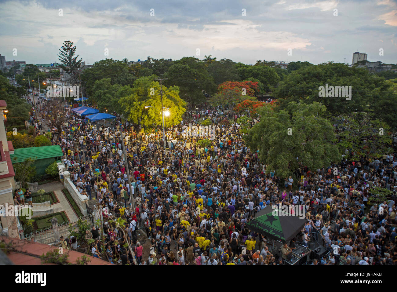 Beatles crowd hires stock photography and images Alamy