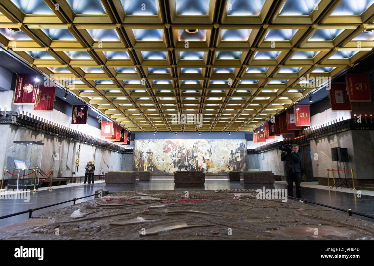 Saint Petersburg, Russia. 2nd June, 2017. View of an exhibition room at the monument for the defenders of the city of Leningrad in Saint Petersburg, Russia, 2 June 2017. The monument erected in 1975 remembers the tragic occurrences during the blockade of Leningrad between 8 September 1941 and 27 January 1944, causing the death of more than a million people. Photo: Monika Skolimowska/dpa/Alamy Live News Stock Photo