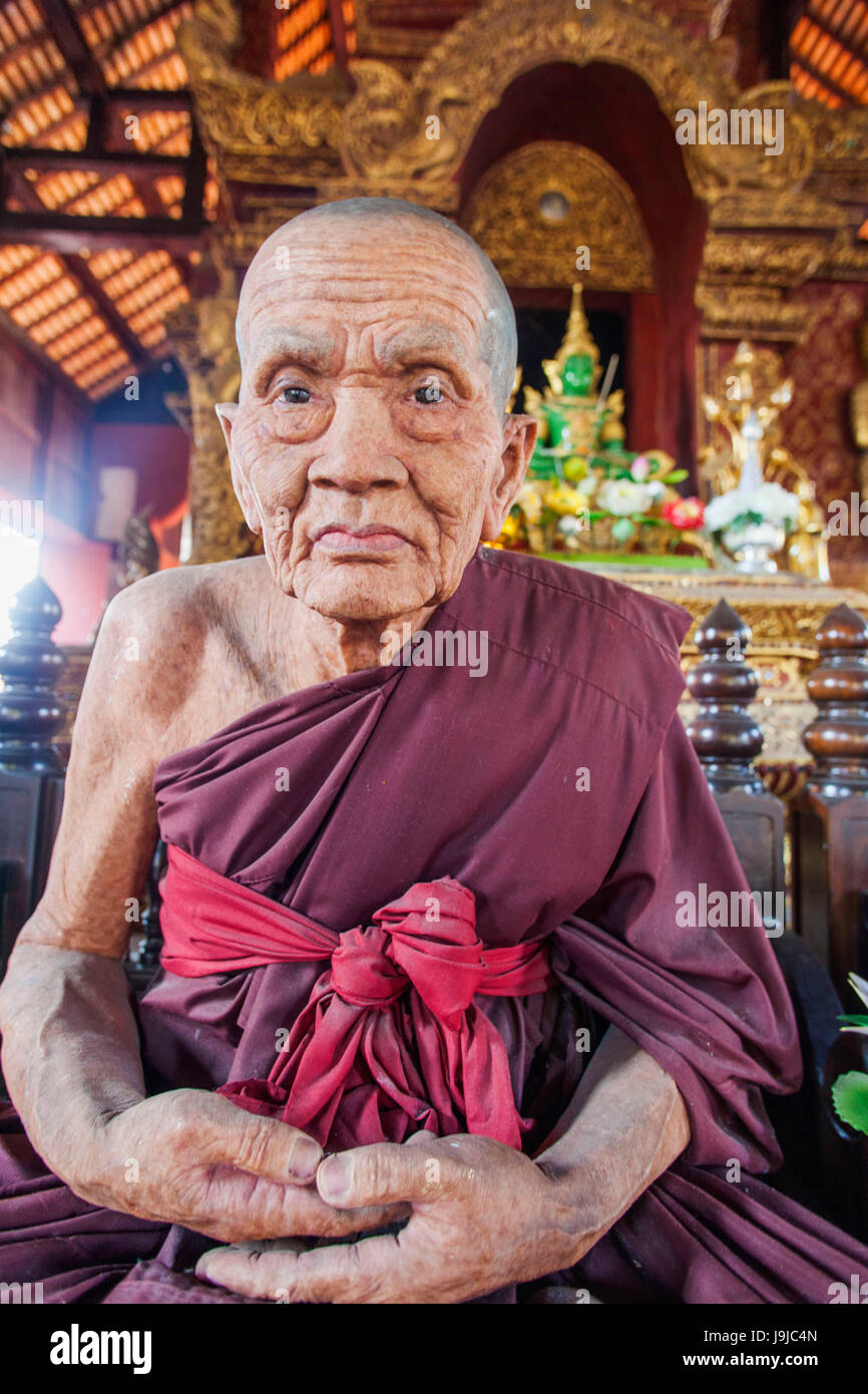 Thailand, Chiang Mai, Wat Phra Sing, Fibreglass Model of Deceased Temple Abbot Stock Photo