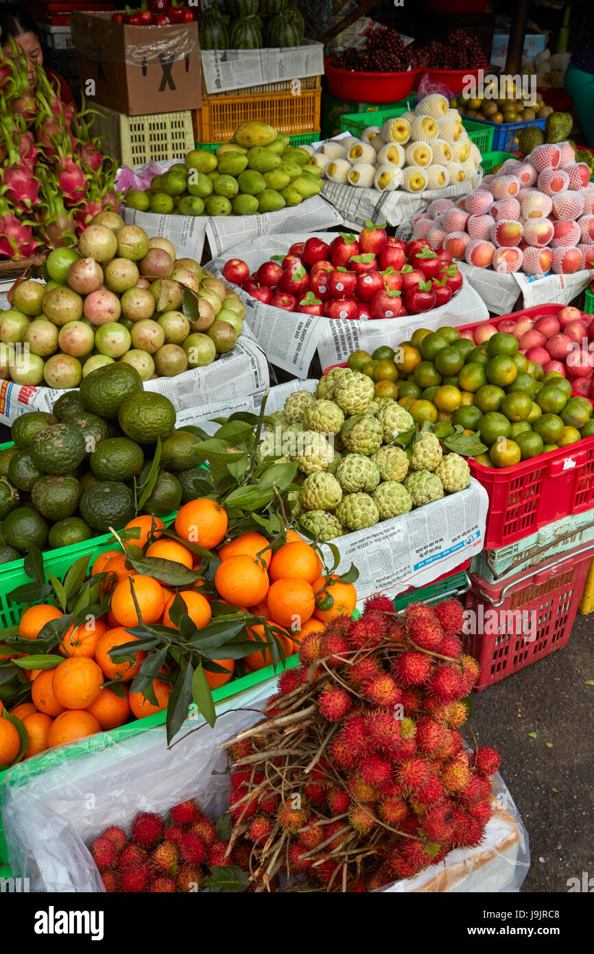 Fruit stall, Dong Ba Market, Hue, Thua Thien-Hue Province, North Central Coast, Vietnam Stock Photo