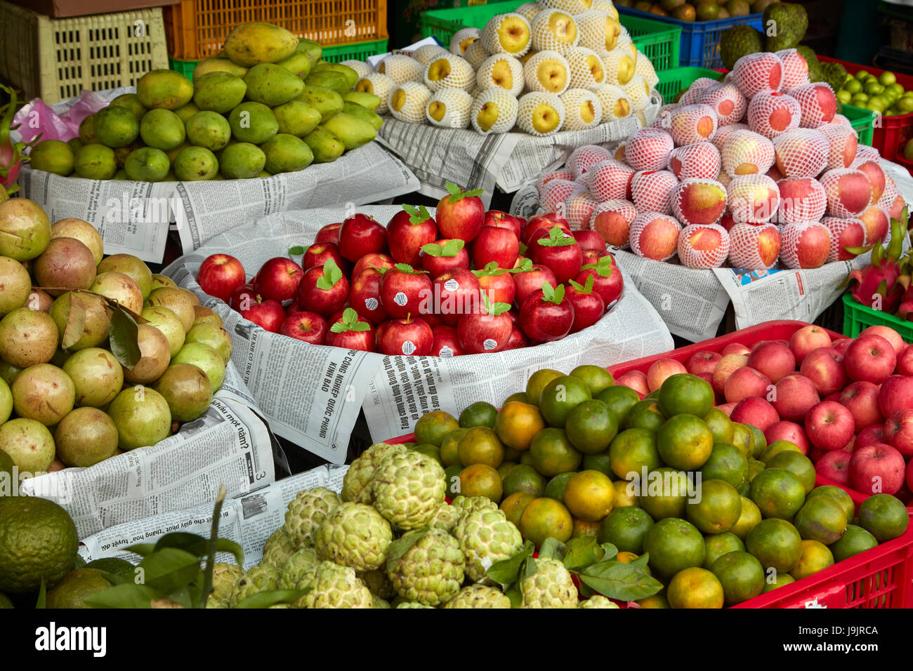 Vietnamese fresh food markets hires stock photography and images Alamy