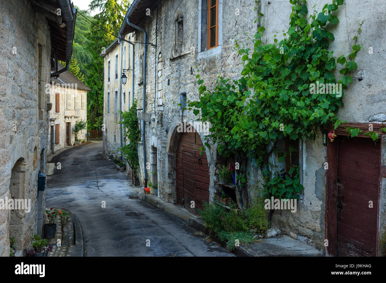 France, Doubs, Lods, labelled Les Plus Beaux Villages de France (The Most beautiful Villages of France), street with old wine houses Stock Photo