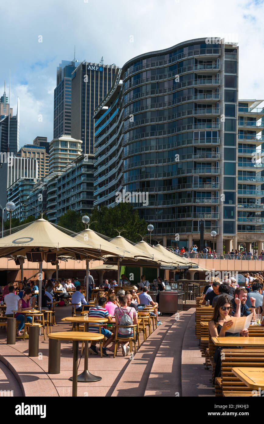 Waterside cafe restaurants on promenade leading to the Opera house in Sydney, NSW, Australia. Stock Photo