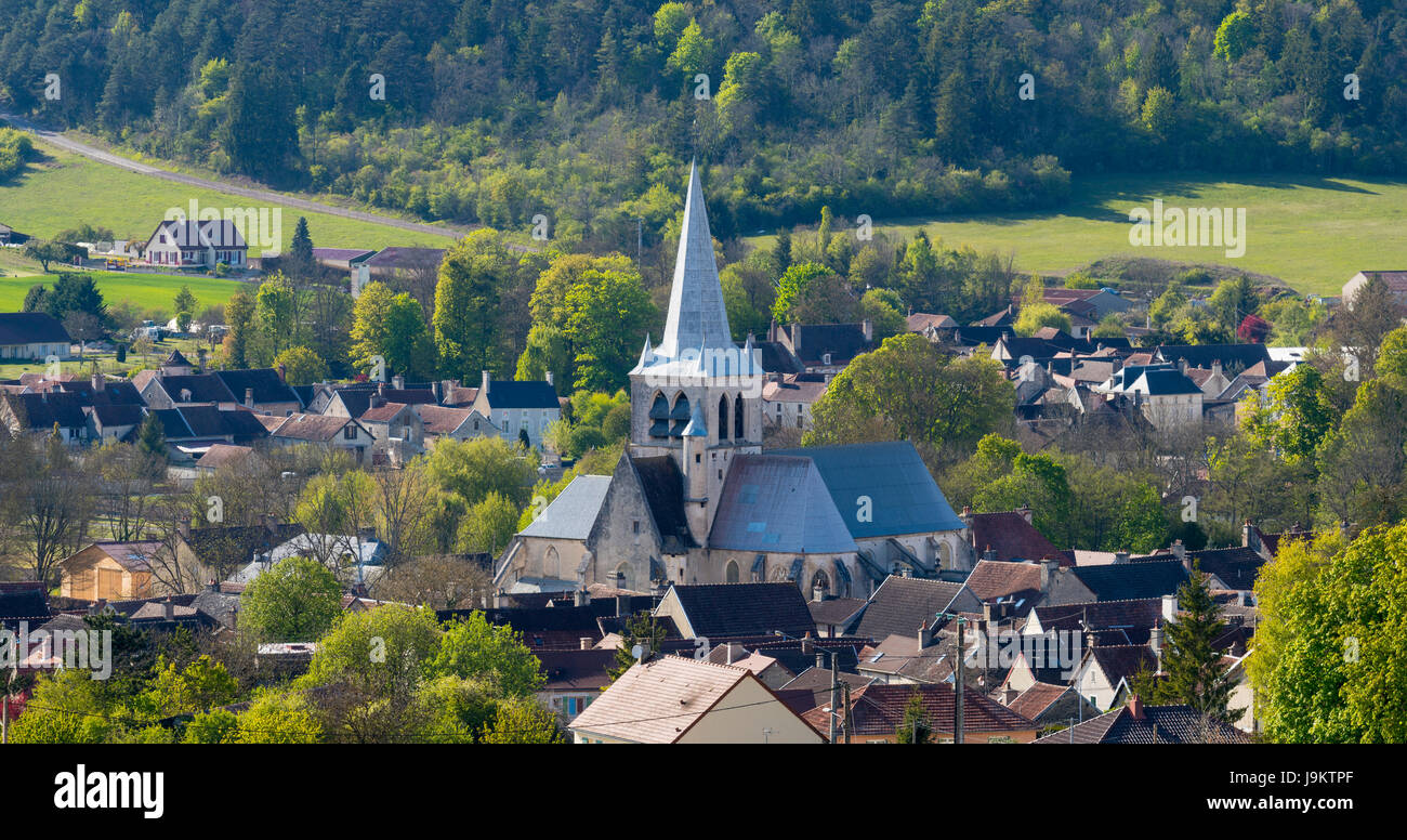 France, Aube (10), Vue aerienne du village des Riceys//France, Aube (10), Aerial view of Les Riceys Stock Photo