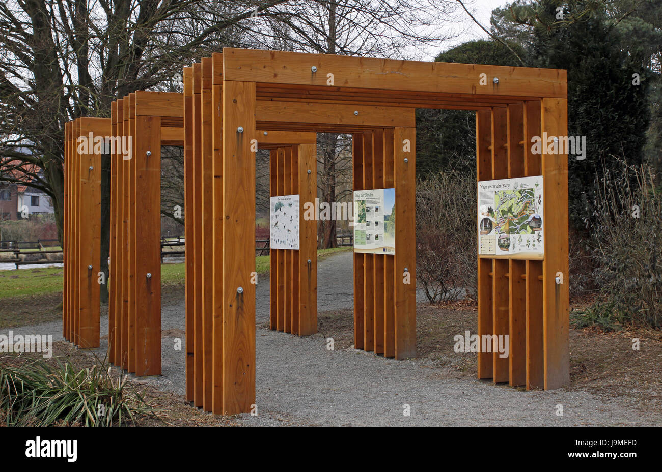 goal, passage, gate, archgway, gantry, spa gardens, boards, goal, passage, Stock Photo