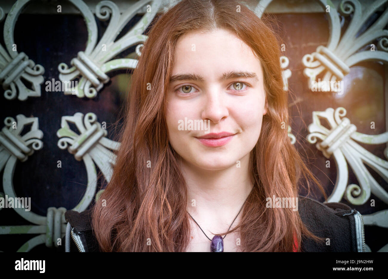 portrait of a smiling young woman Stock Photo - Alamy