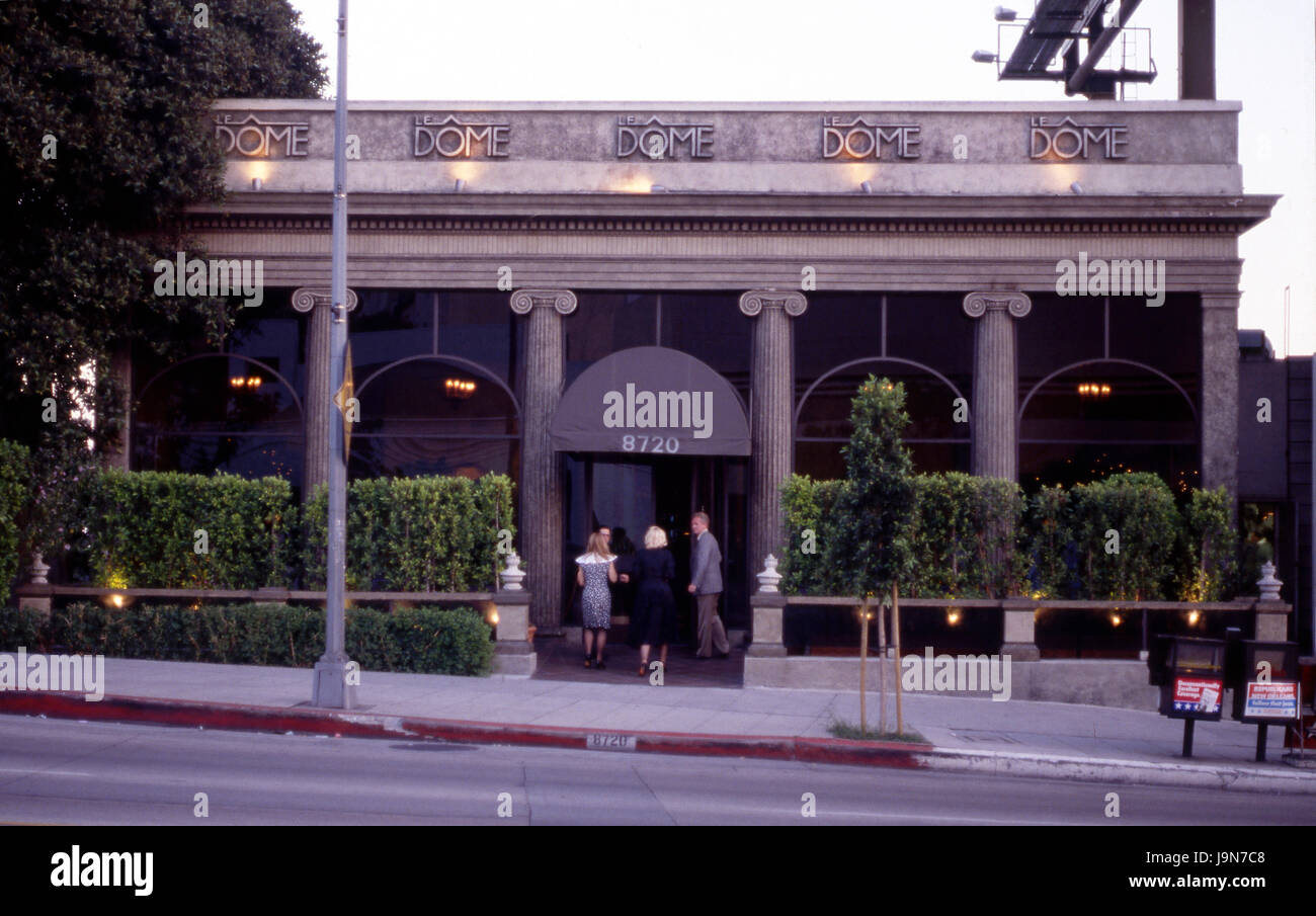 Le Dome Restaurant On The Sunset Strip Circa 1980 S Los Angeles Ca Stock Photo Alamy Le Dome Restaurant On The Sunset Strip Circa 1980 S Los Angeles Ca Stock Photo Alamy