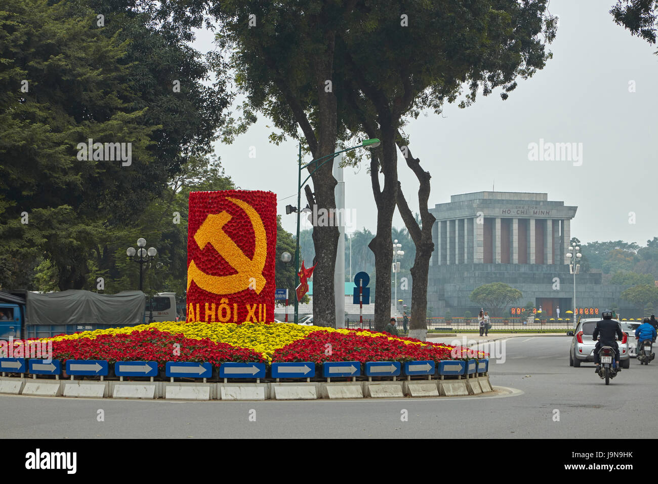 Roundabout and Ho Chi Minh Mausoleum, Ba Dinh Square, Hanoi, Vietnam Stock Photo
