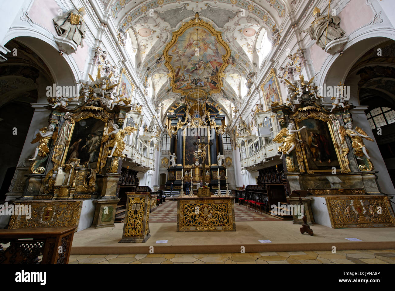Benediktinerkloster.Fürstliches Schloss Thurn und Taxis in Regensburg,kreisfreie Stadt in Ostbayern. Stock Photo