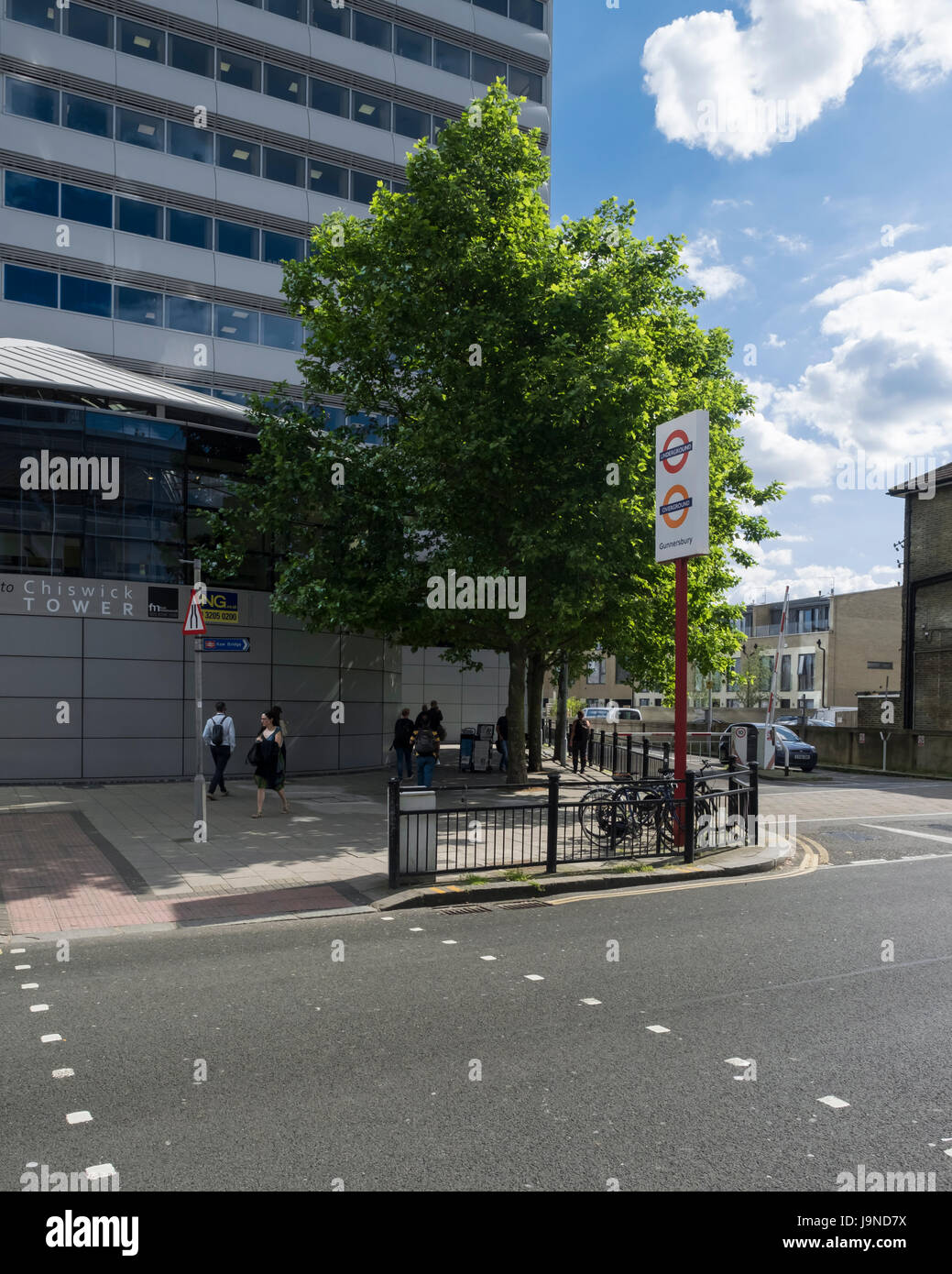 Gunnersbury underground station hires stock photography and images Alamy