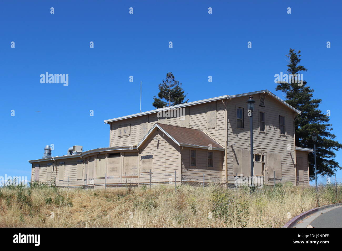 Abandoned former Hercules Club, Hercules Powder Company, Hercules