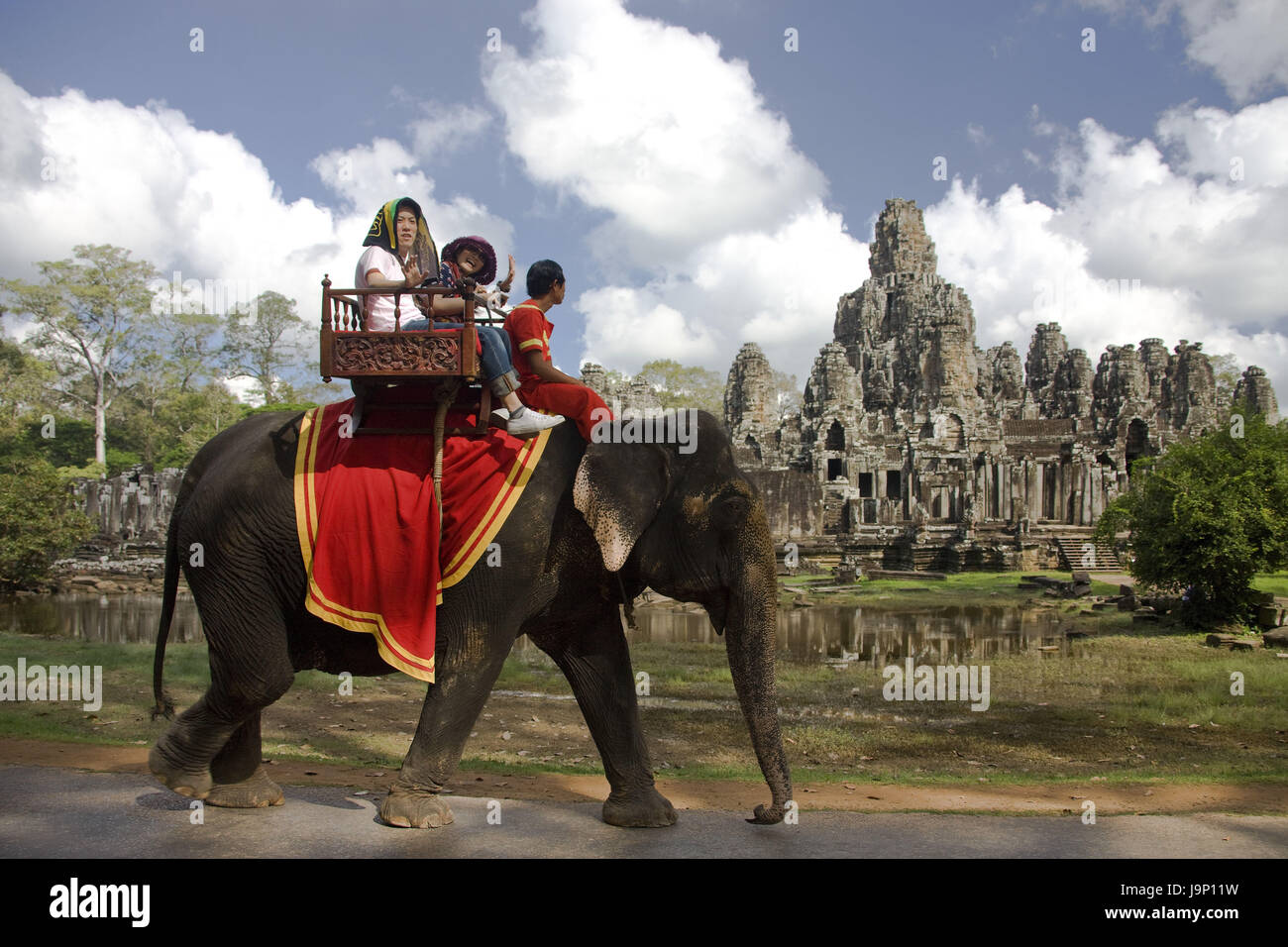 Cambodia,Siem Reap,Angkor Wat,Angkor Tohm,Bayon temple,tourists