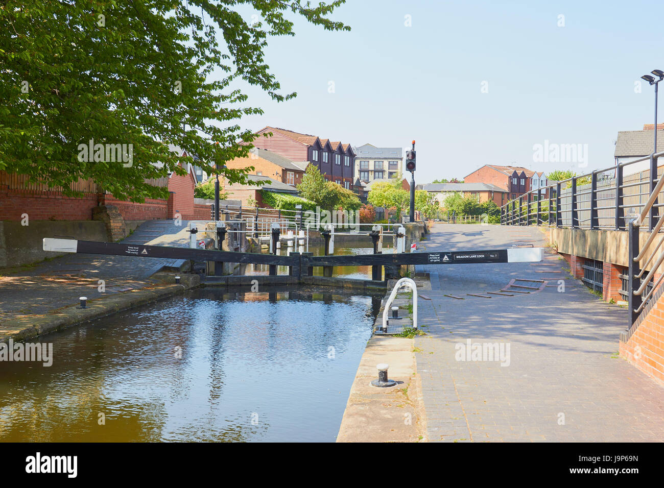 Meadow Lane Lock on the Nottingham Beeston Canal, Nottingham, Nottinghamshire, east Midlands, England Stock Photo